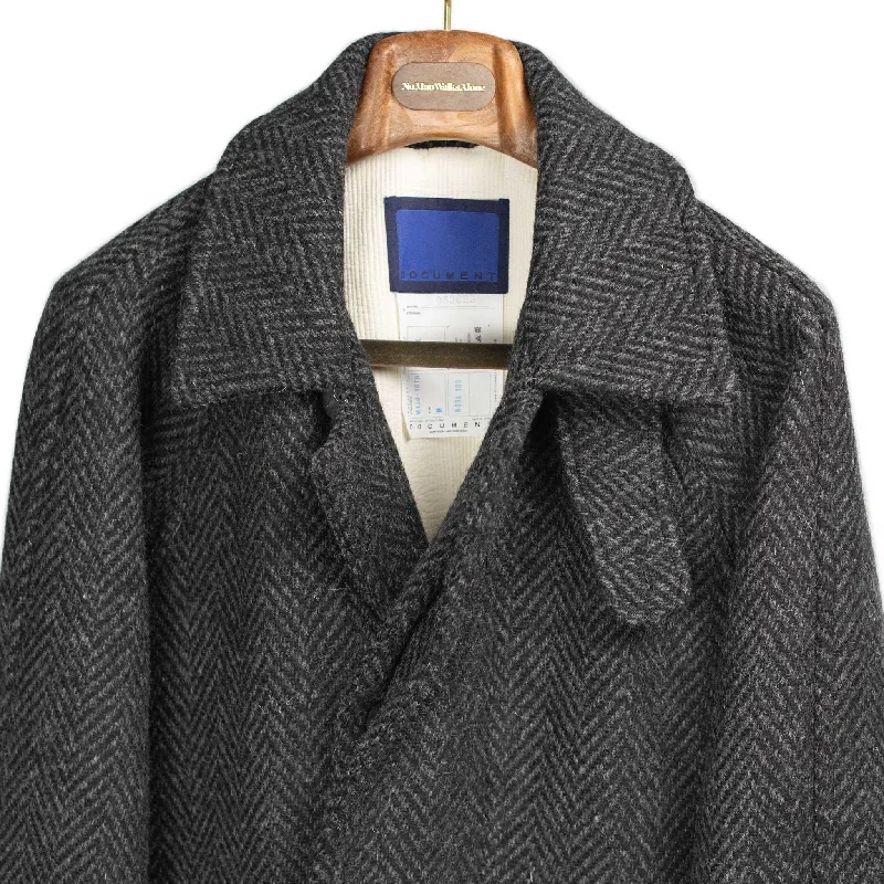 belted-balmacaan-in-grey-herringbone-wool-donegal-tweed