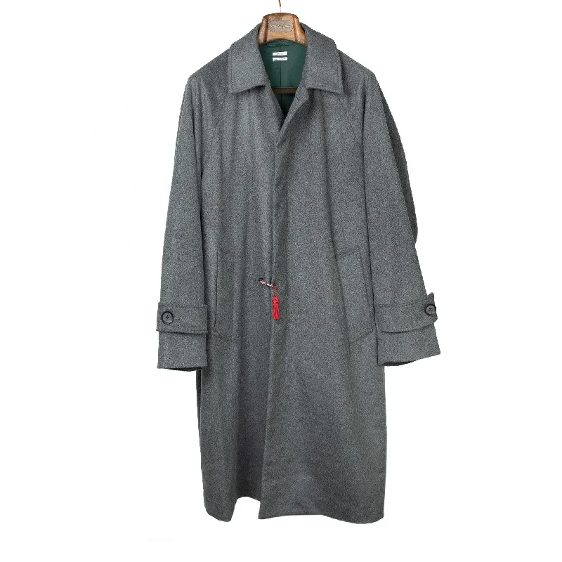 belted-overcoat-in-mid-grey-wool-and-cashmere