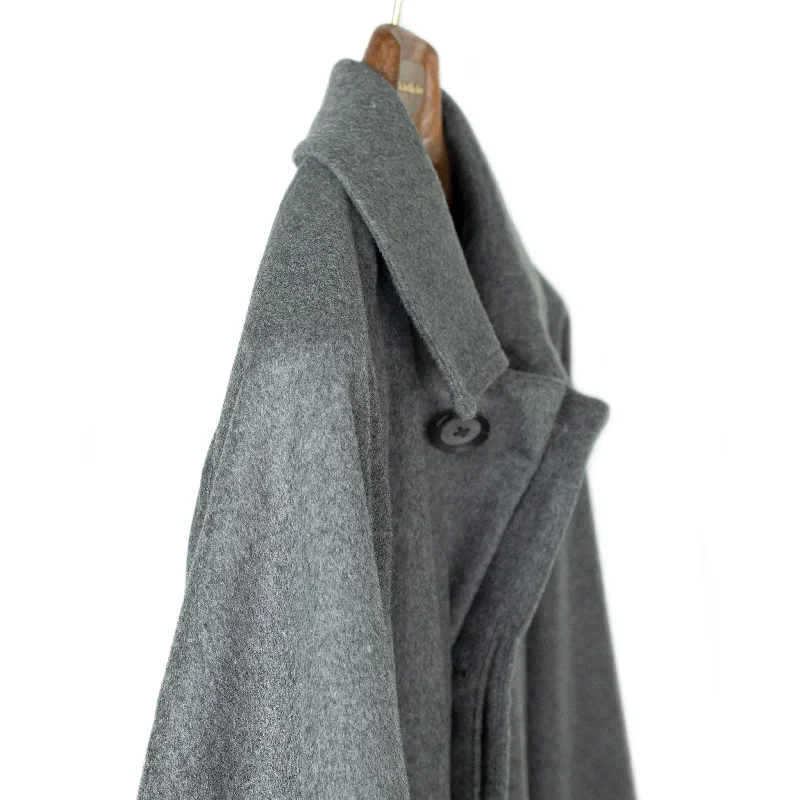 belted-overcoat-in-mid-grey-wool-and-cashmere