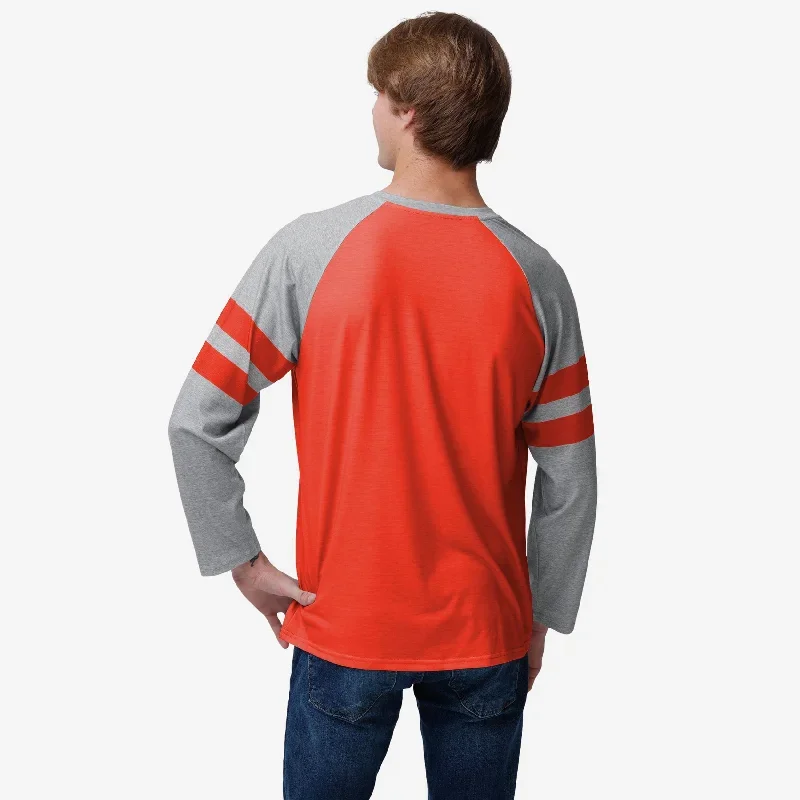 cleveland-browns-team-stripe-wordmark-raglan-t-shirt