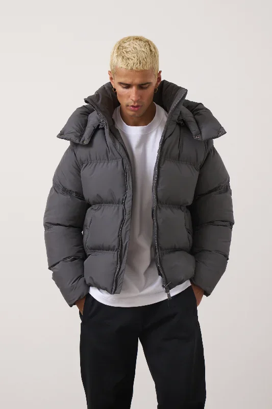 essentials-matte-puffer-charcoal