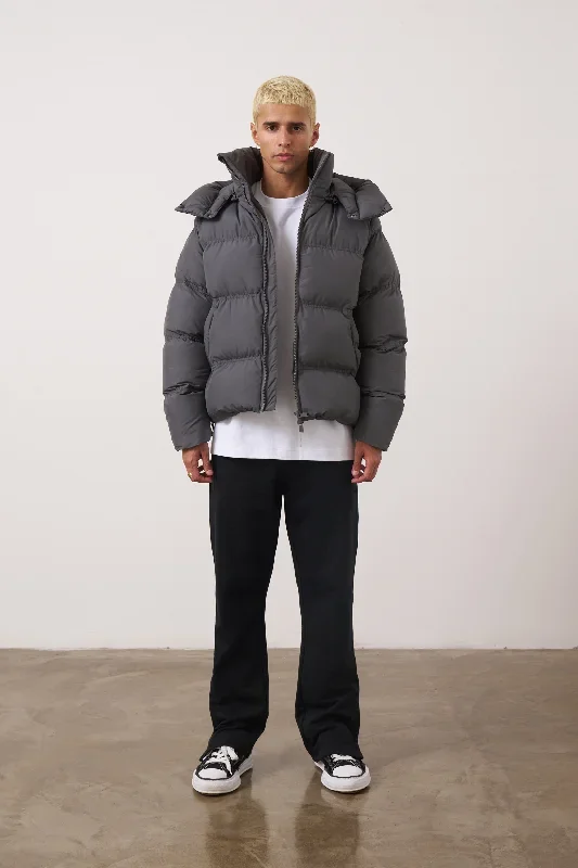 essentials-matte-puffer-charcoal