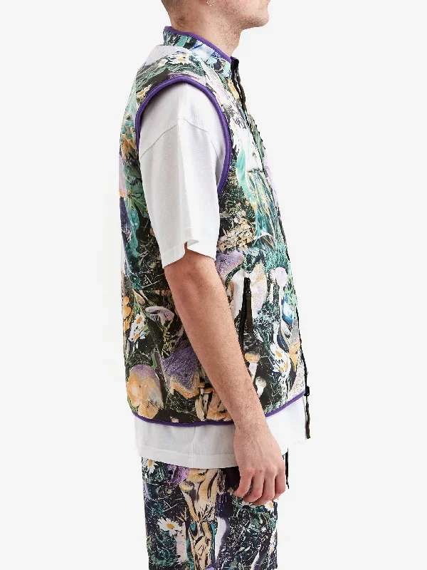 good-morning-tapes-reversible-polar-fleece-zip-thru-vest-moss-shrooms