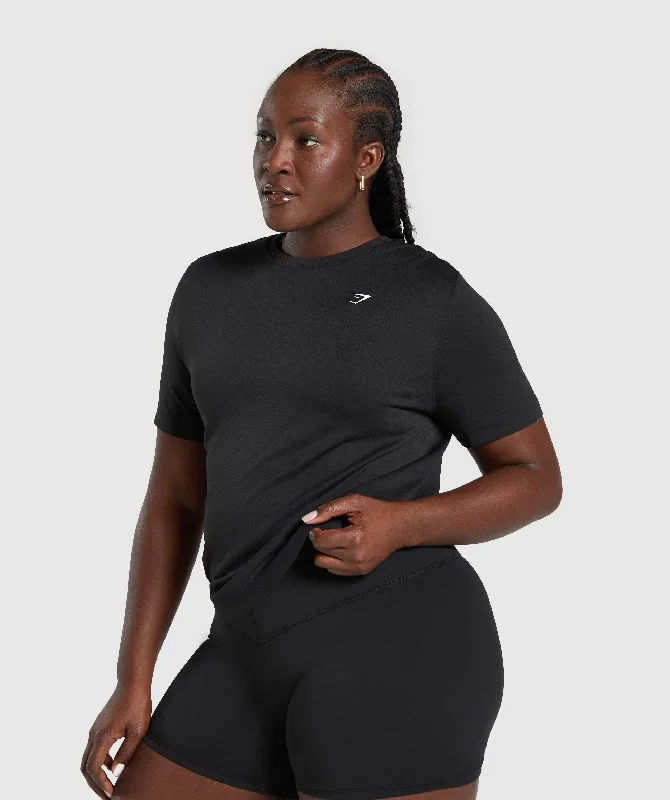 gymshark-everyday-seamless-t-shirt-black-ss24