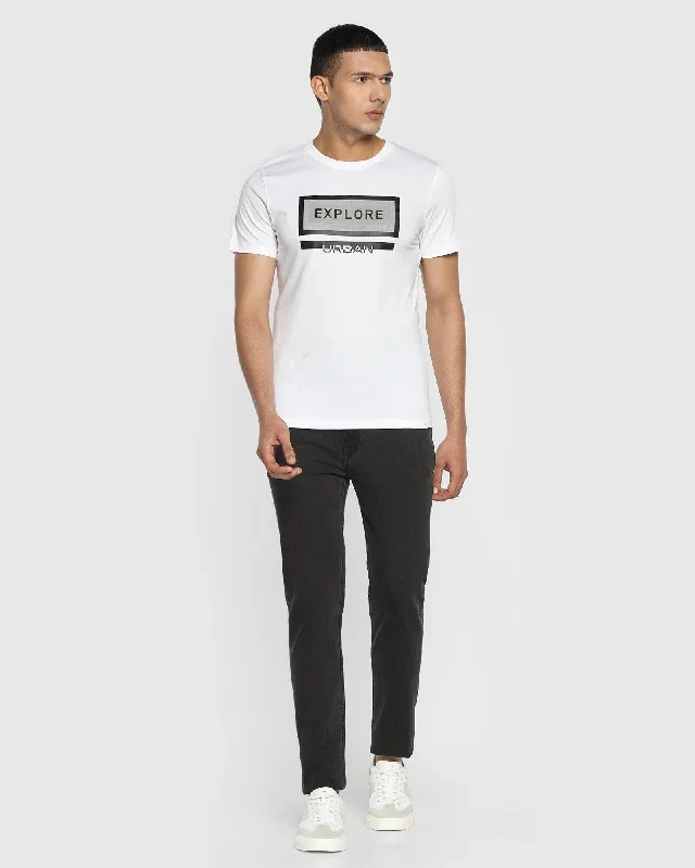 printed-crew-neck-t-shirt-in-ivory-white-benett