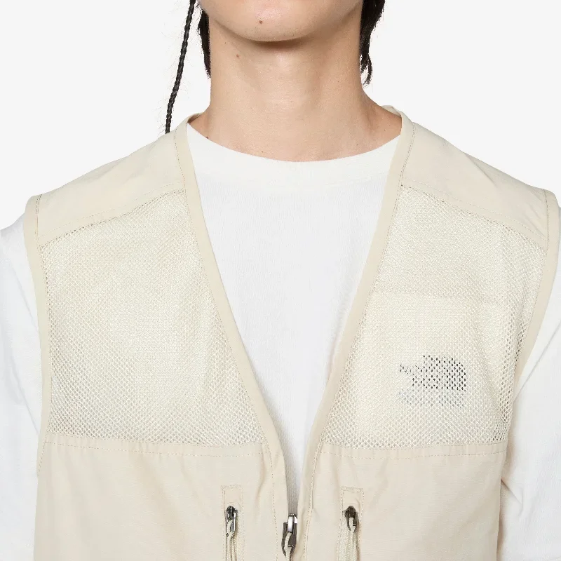 utility-camp-vest-gravel